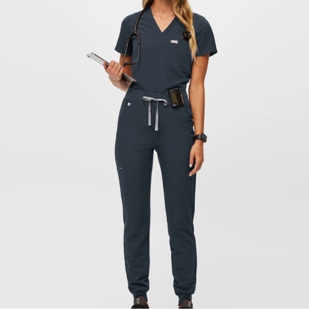 FIGS Catarina + High Waisted Zamora Jogger Scrubs Matching Set Dark‎ Harbor XS/S